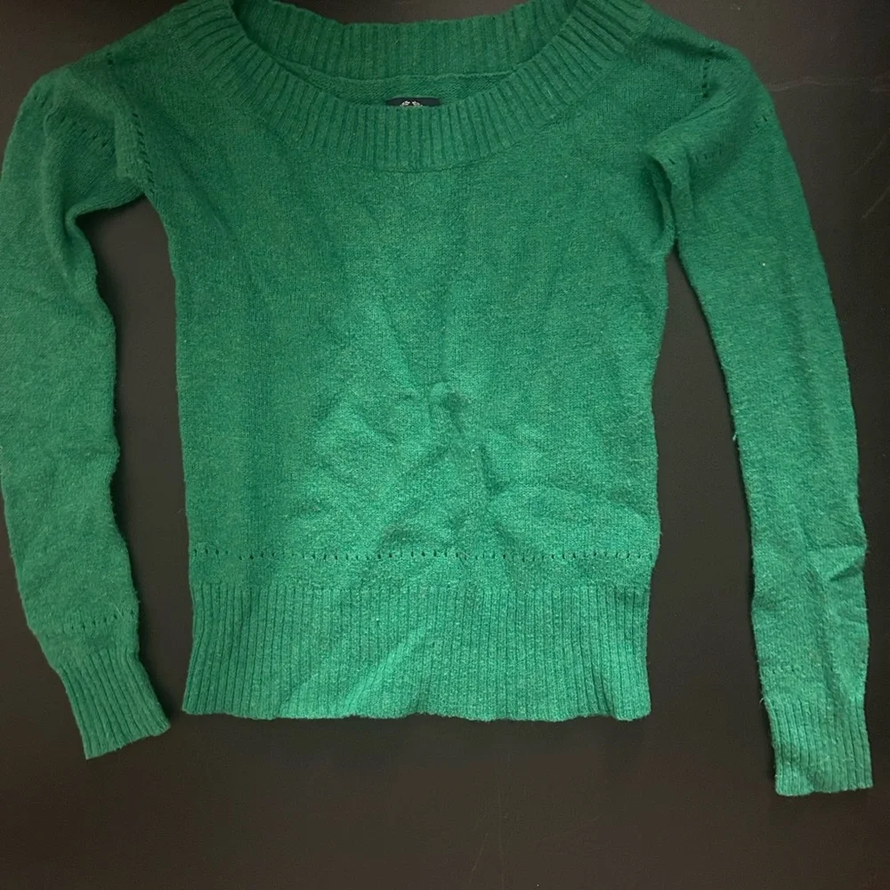 American Eagle Outfitters Emerald Green Crew Neck Sweater - Picture 1 of 1
